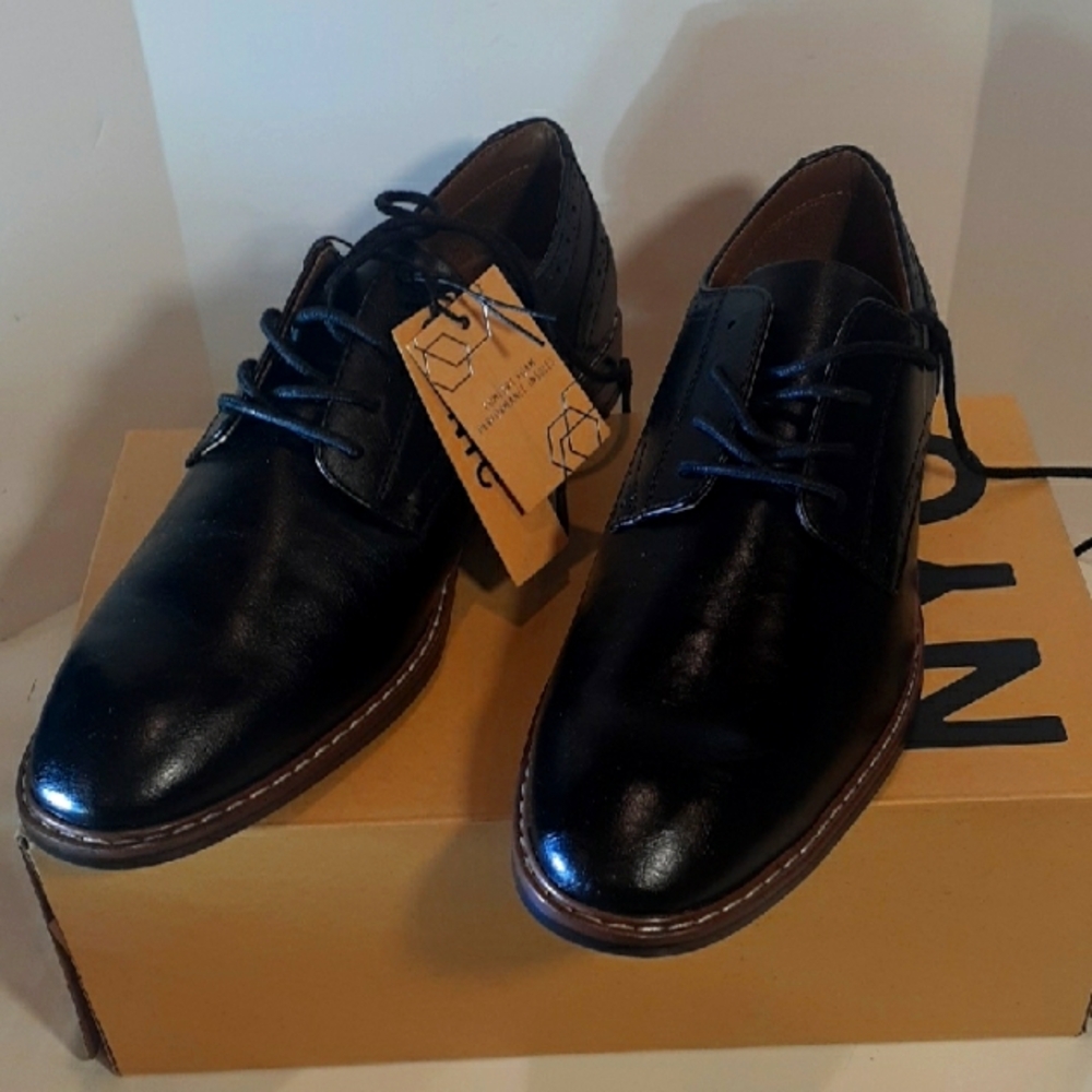 NIB Madden MNYC Anthony Men's Oxfords Size 8